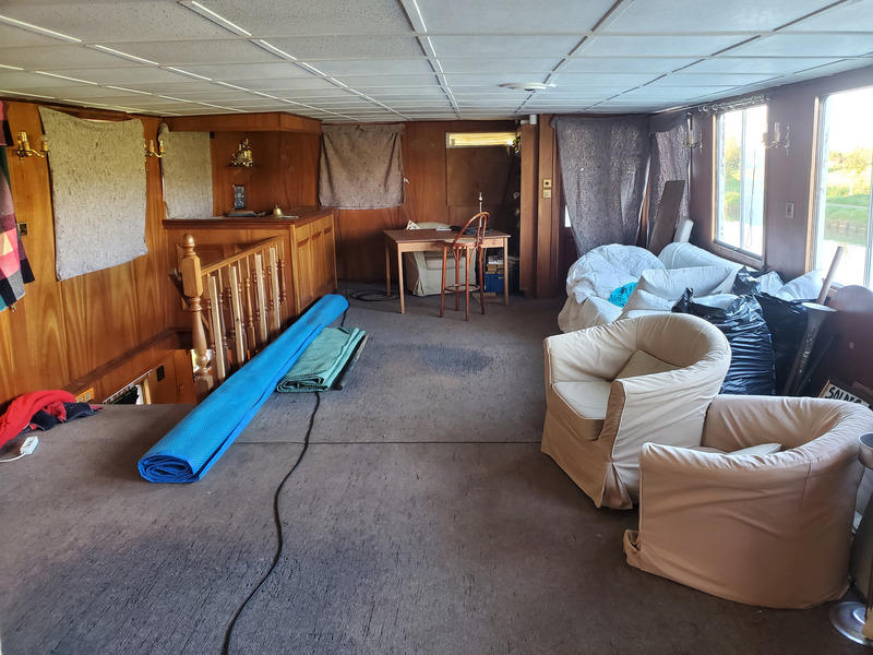 Péniche - 172 m² - 7 pièces