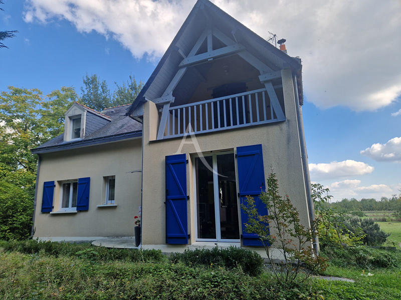 Maison - 140 m² - 8 pièces