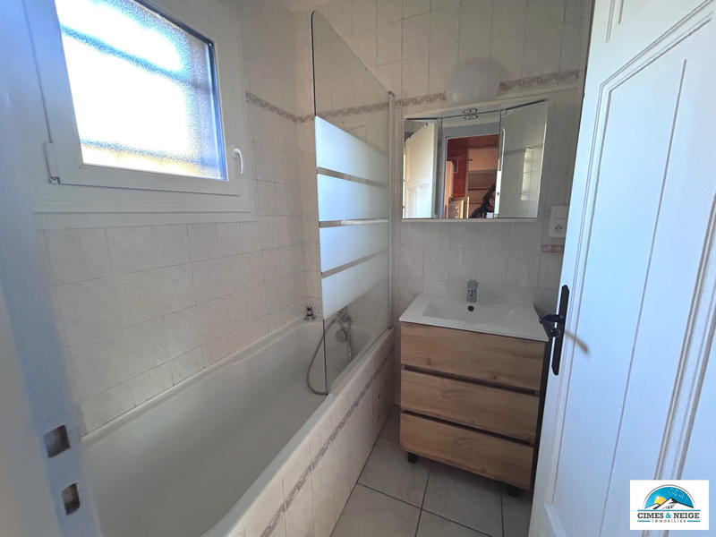 Maison - 60 m² - 6 pièces