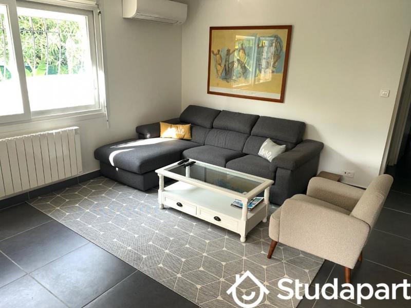 Appartement - 77 m² - 3 pièces