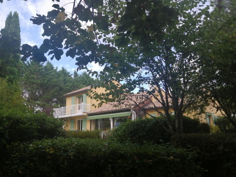 Maison - 141 m² - 8 pièces