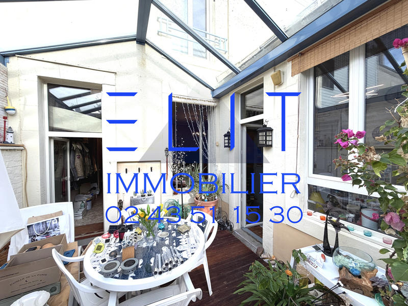 Maison - 94 m² - 4 pièces