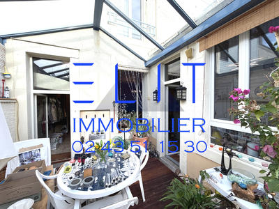 Maison - 94 m² - 4 pièces