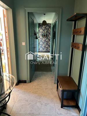 Maison - 160 m² - 8 pièces