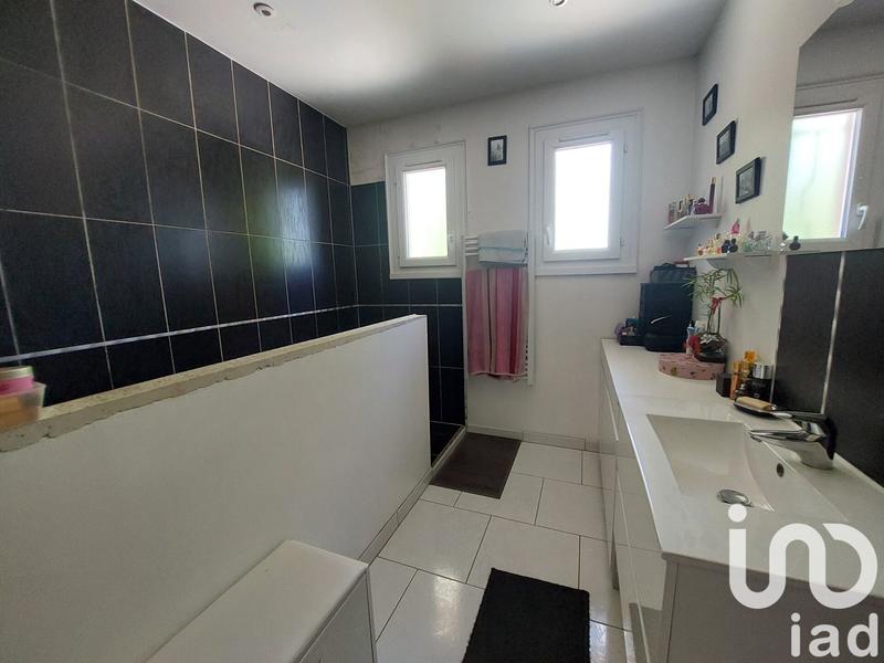 Maison - 81 m² - 5 pièces