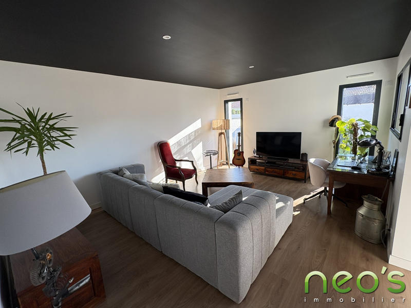 Maison - 91 m² - 5 pièces