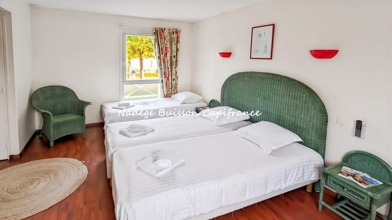 Immeuble - 94 m² - 4 pièces