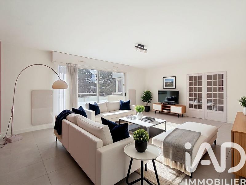 Appartement - 94 m² - 5 pièces