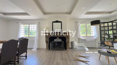 Maison de campagne - 224 m² - 9 pièces