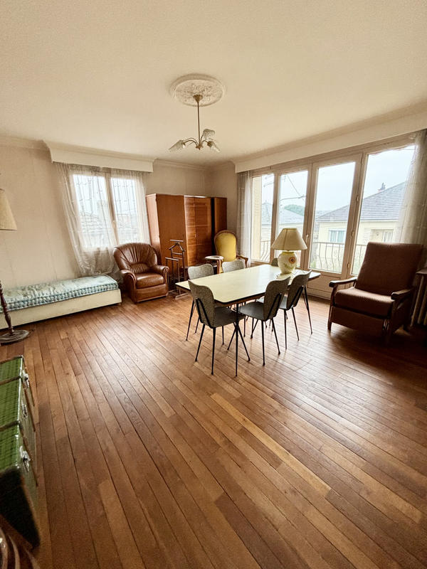 Maison - 137 m² - 7 pièces