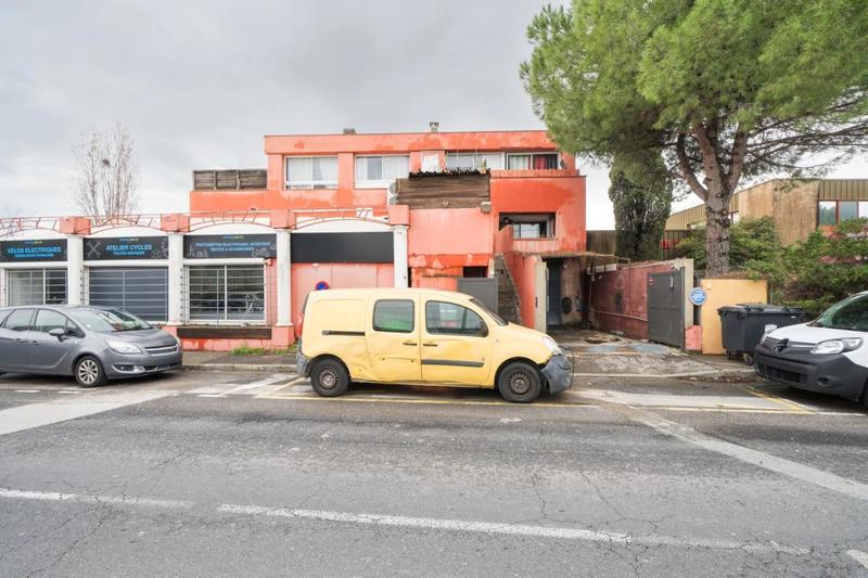 Appartement - 199 m² - 8 pièces