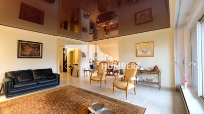 Appartement - 144 m² - 6 pièces