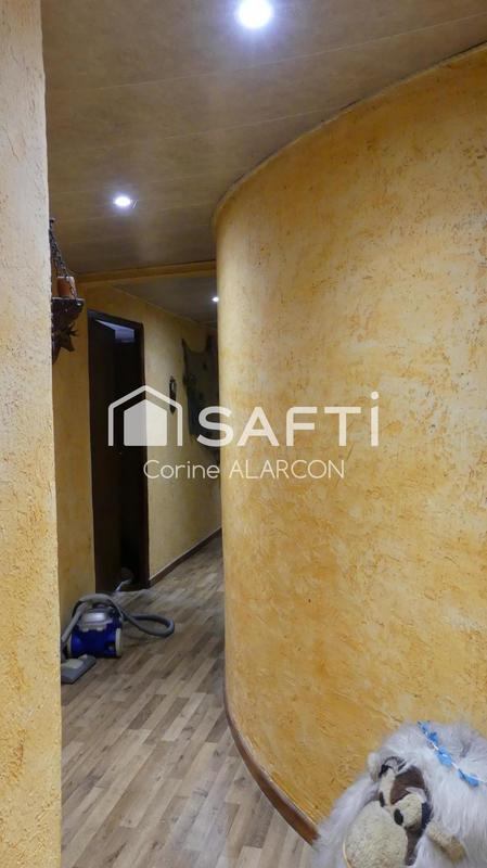 Maison - 206 m² - 9 pièces