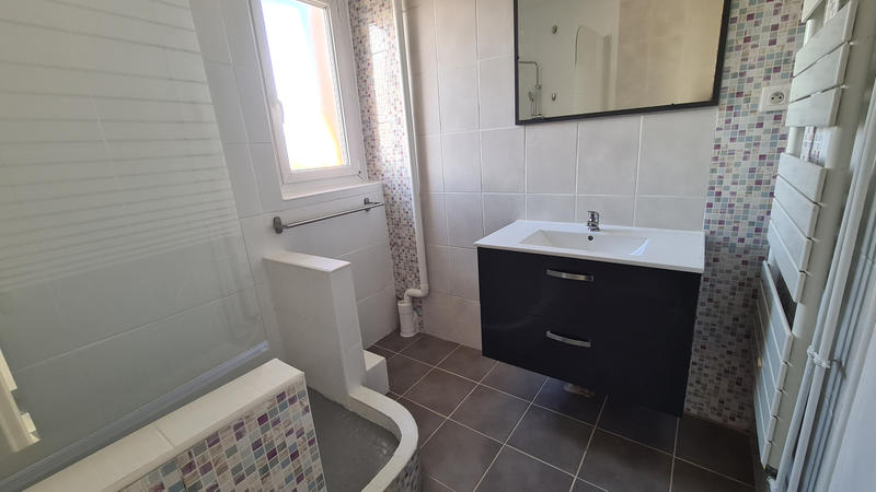 Appartement - 77 m² - 4 pièces