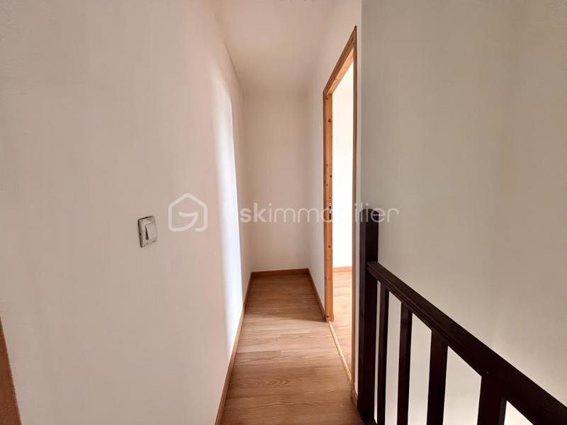 Local commercial - 110 m² - 7 pièces