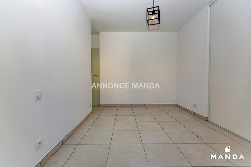 Appartement - 94 m² - 4 pièces