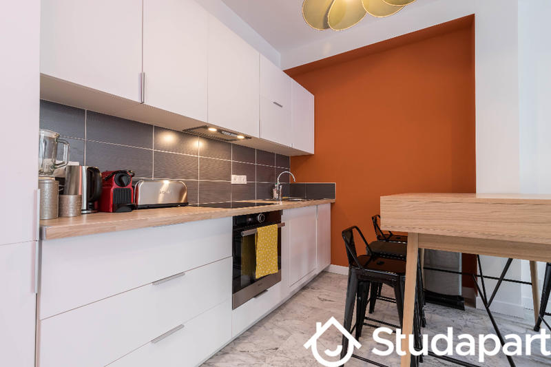 Chambre - 14 m² - 1 pièce