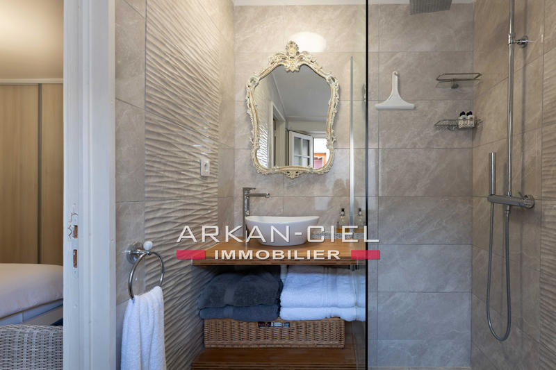 Duplex - 130 m² - 5 pièces