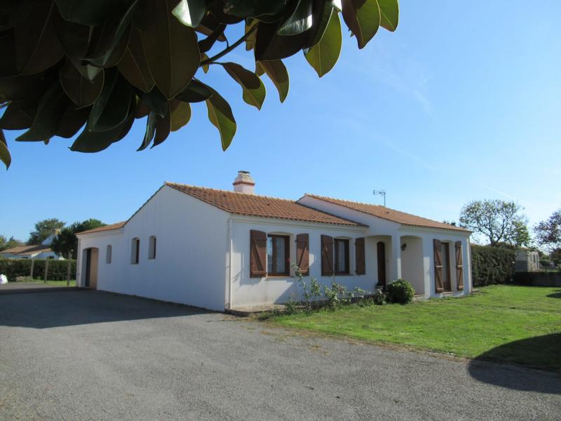 Maison traditionnelle - 85 m² - 5 pièces