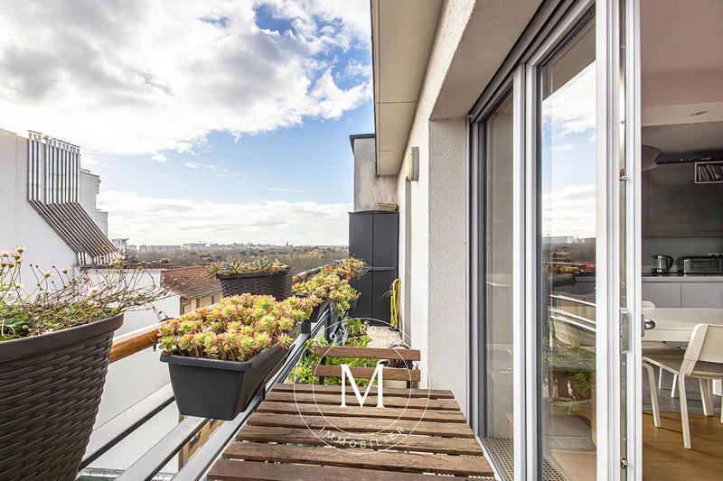 Appartement - 84 m² - 4 pièces