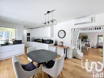 Maison de ville - 180 m² - 8 pièces