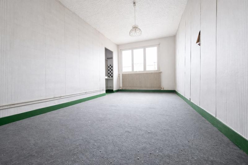 Appartement - 106 m² - 6 pièces