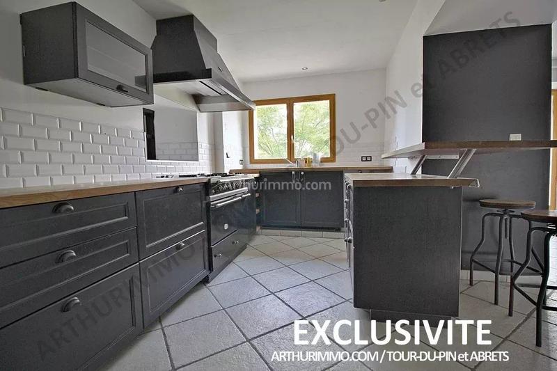 Maison - 162 m² - 5 pièces