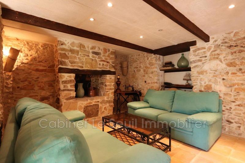 Mas - 400 m² - 7 pièces