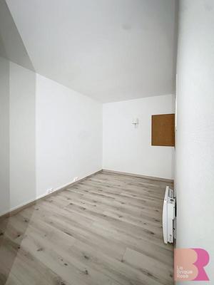 Local commercial - 43 m² - 3 pièces