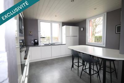 Maison - 191 m² - 7 pièces