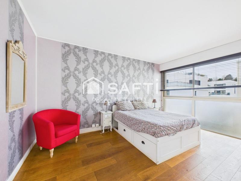 Appartement - 110 m² - 5 pièces