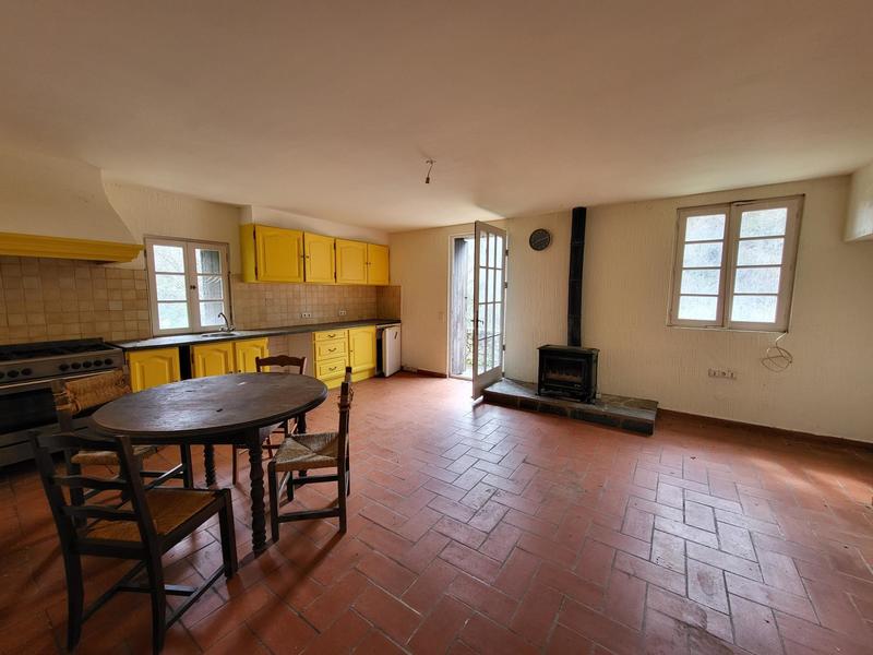 Maison - 360 m² - 11 pièces