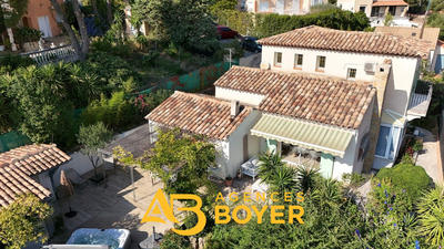 Maison - 135 m² - 4 pièces