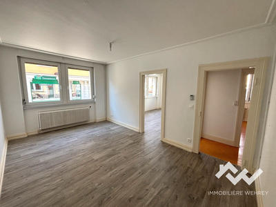 Local commercial - 69 m² - 3 pièces