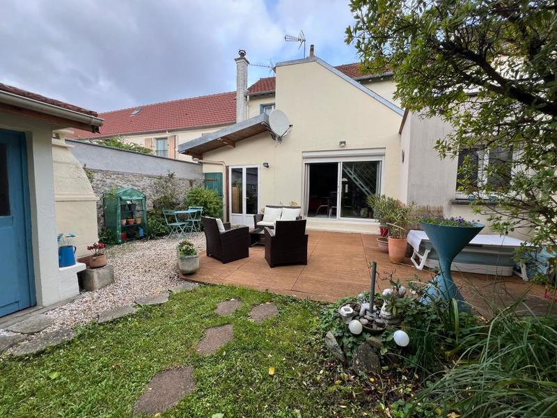 Maison de ville - 80 m² - 3 pièces