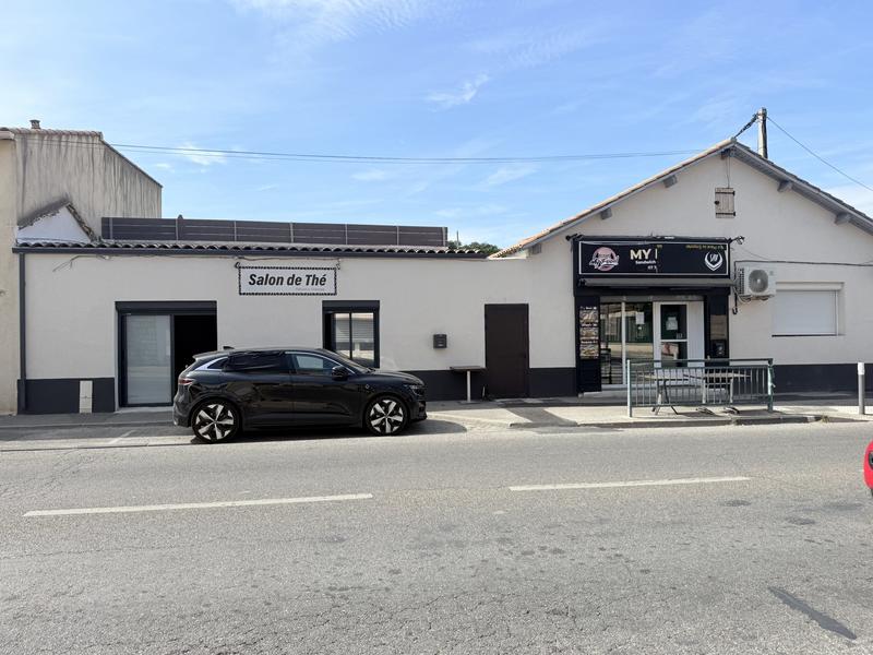 Local commercial - 67 m² - 5 pièces