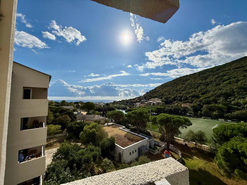 Appartement - 110 m² - 4 pièces