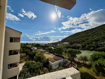 Appartement - 110 m² - 4 pièces