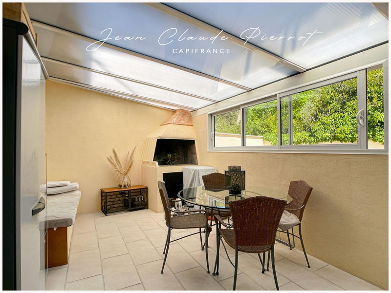 Maison - 140 m² - 6 pièces