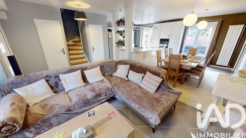 Maison - 127 m² - 7 pièces