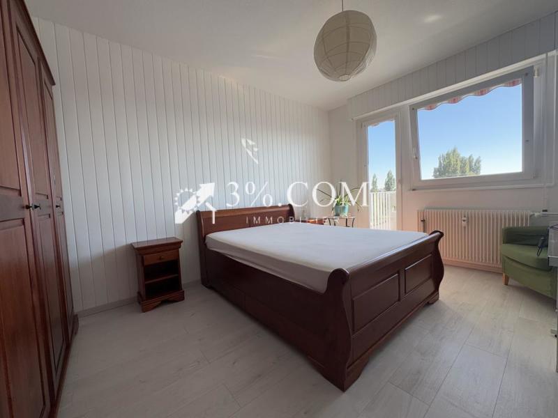 Appartement - 96 m² - 5 pièces