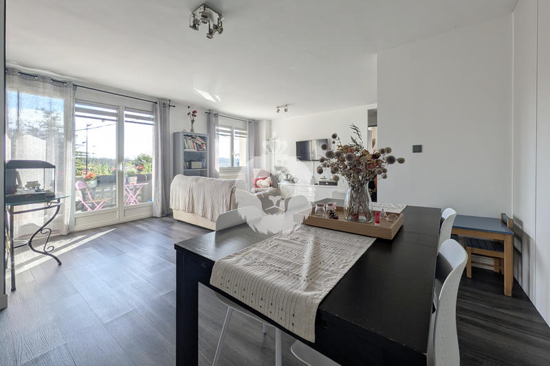 Appartement - 63 m² - 3 pièces