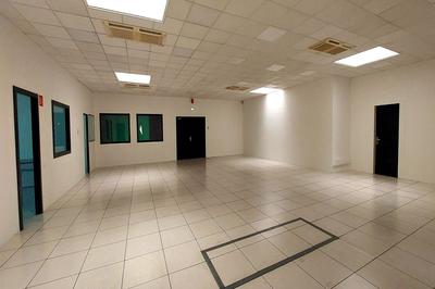 Local commercial - 750 m²