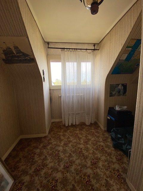 Maison - 140 m² - 8 pièces