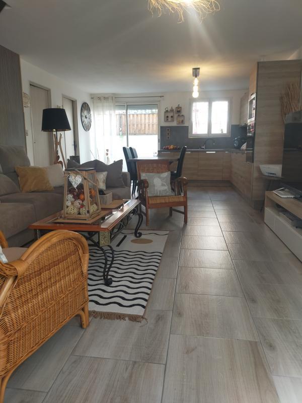 Maison de ville - 80 m² - 5 pièces