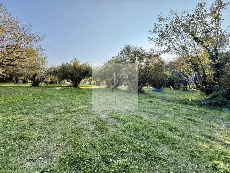 Maison - 184 m² - 7 pièces