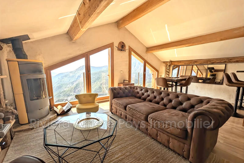 Maison - 156 m² - 6 pièces