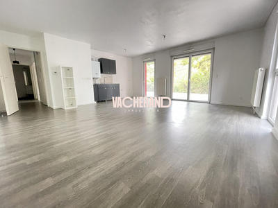 Appartement - 69 m² - 4 pièces