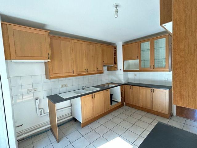 Maison - 159 m² - 6 pièces