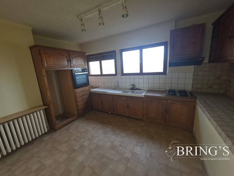 Maison - 102 m² - 5 pièces